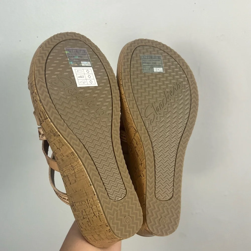 Sketchers BEVERLEE - TIGER POSSE wedge sandal wide size 10 new